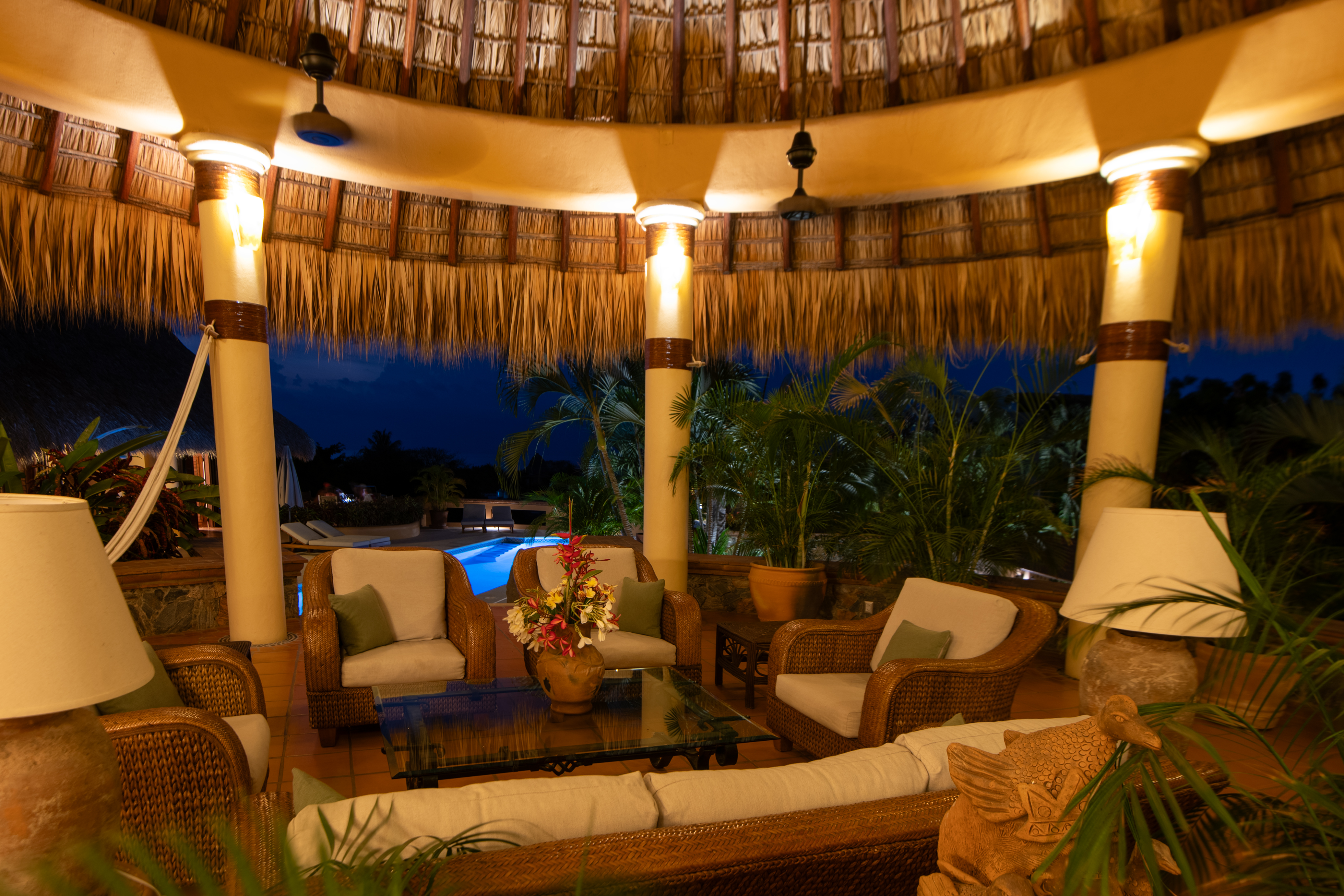 Großzügige 4-Schlafzimmer Villa mit Pool & Meerblick in La Punta