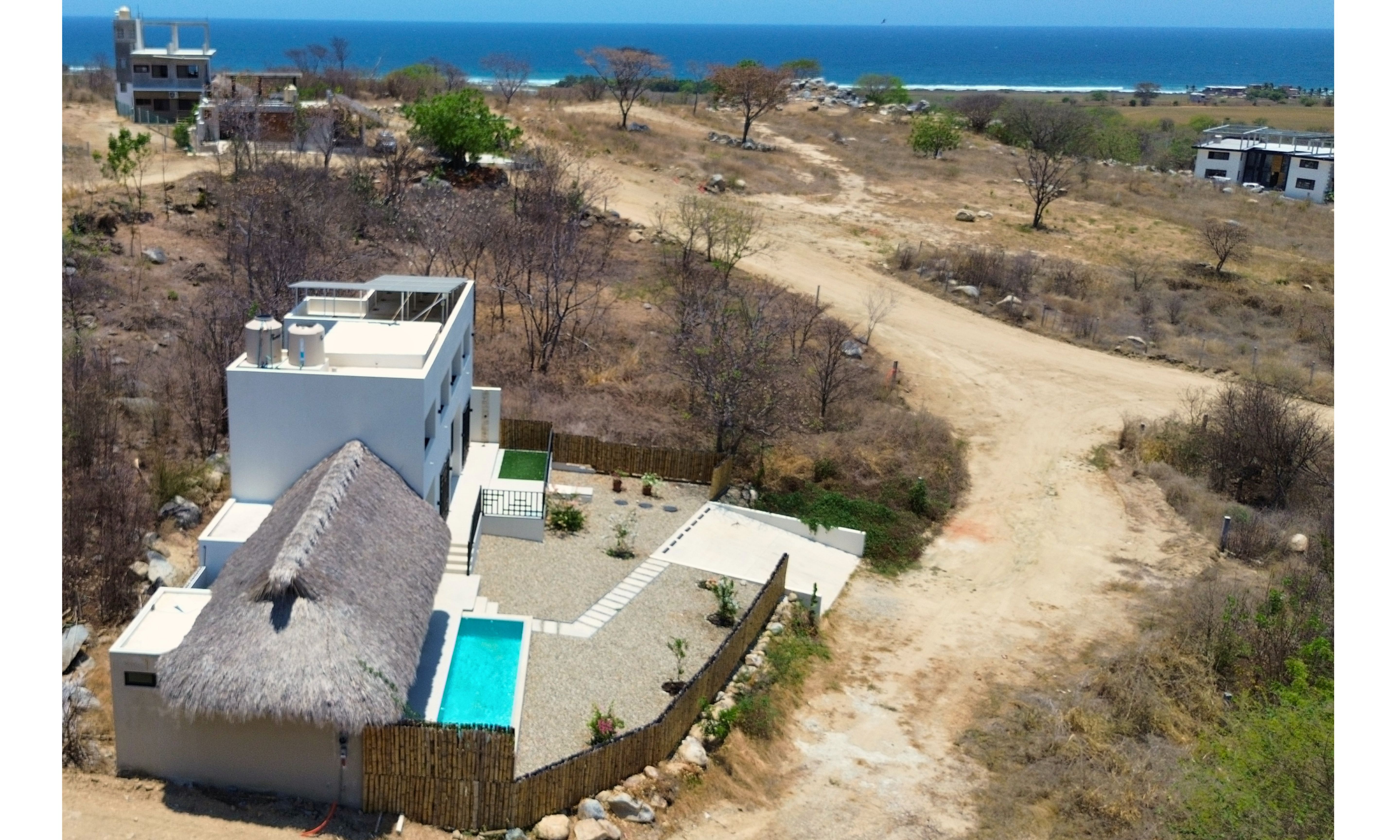 Casa Alice | Luxus Eco Villa mit Pool & Meerblick